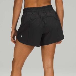 EUC Lululemon Track That Mid-Rise Short 5" - Black - Size 10